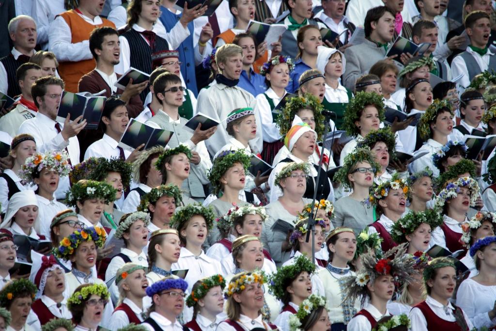 Prezidents aicina lielu daļu Dziesmu svētku biļešu izplatīt ar dalībnieku palīdzību