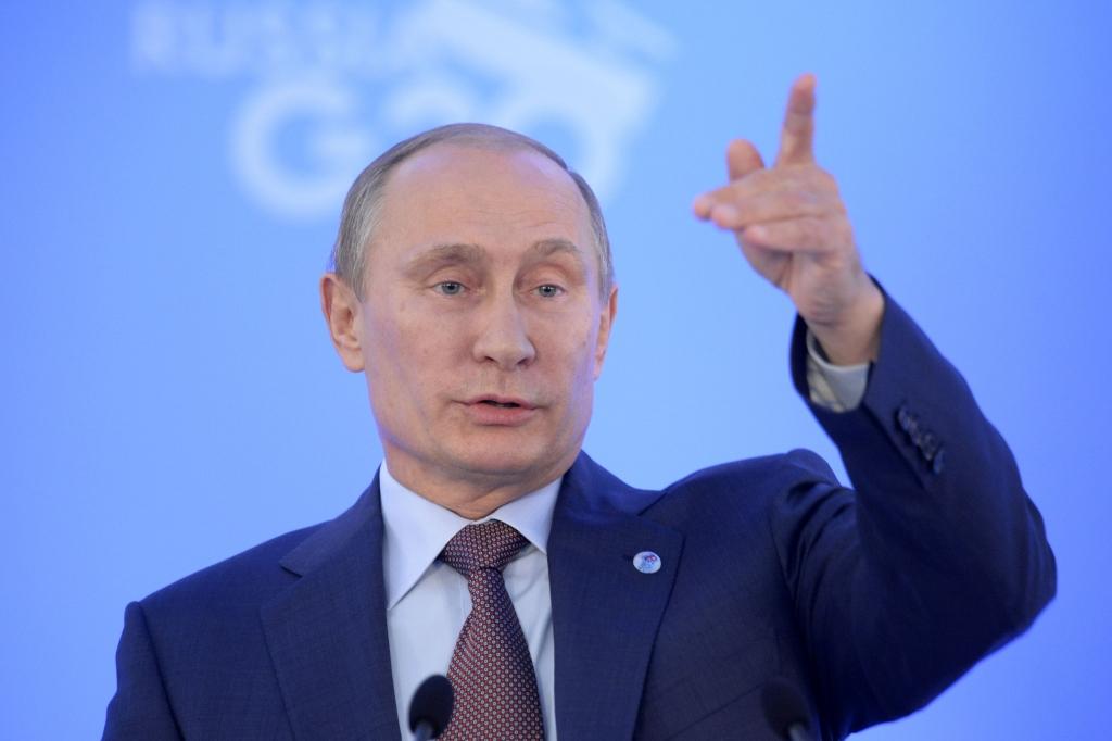 papildināta (11:42) - Putins: ASV uzbrukums Sīrijai apdraudētu ANO