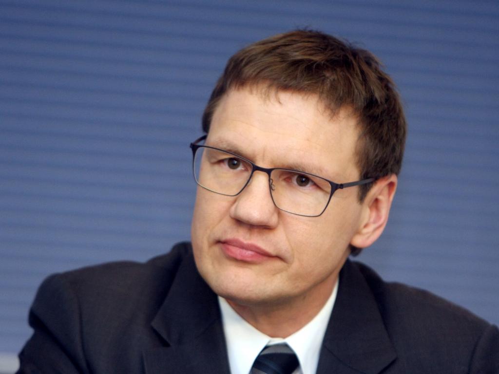 LIAA vadītājs strādā bez pielaides valsts noslēpumam; ministrija prasīs paskaidrojumus