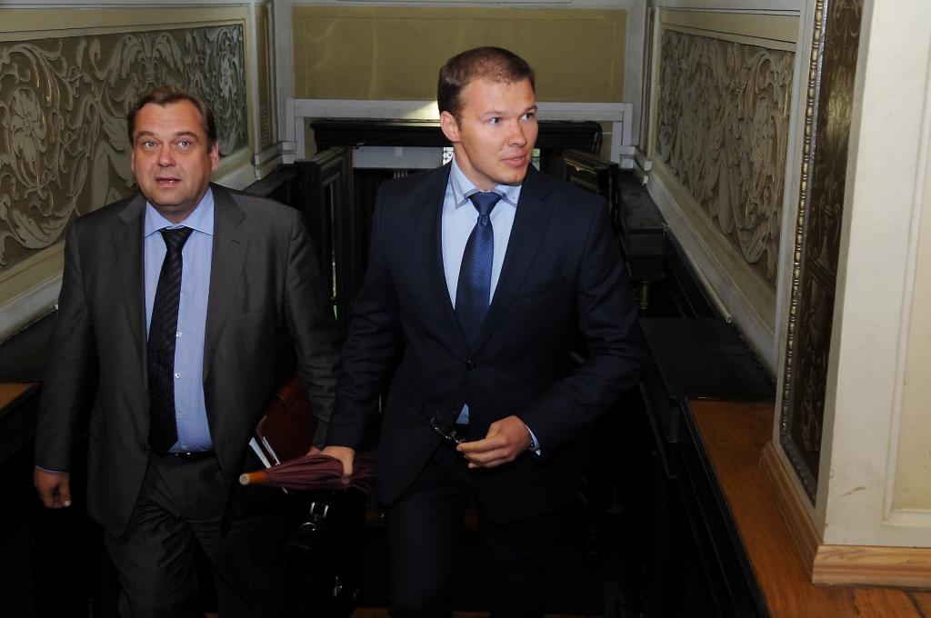 NA par darbību valdībā lems pēc vienošanās par nākamā gada budžetu