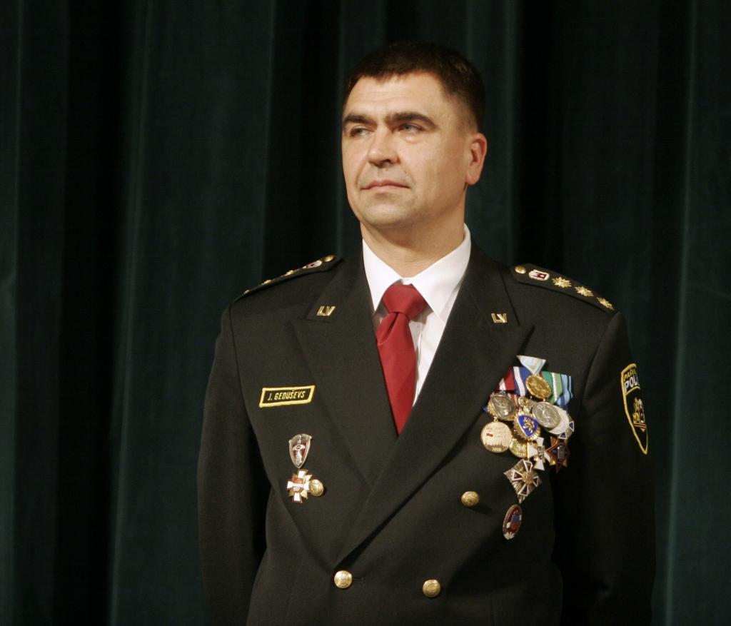 Ilggadējais Rīgas Pašvaldības policijas šefs Geduševs ies strādāt uz Rīgas satiksmi