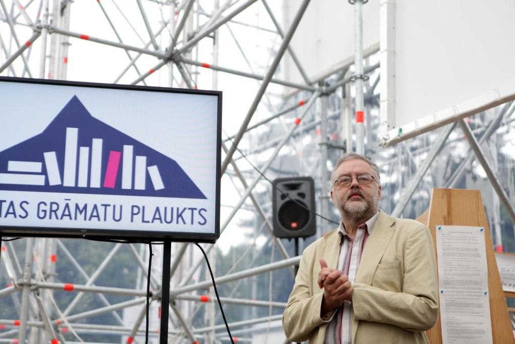 LNB direktoru uztrauc Gaismas pils reālā ekspluatācija