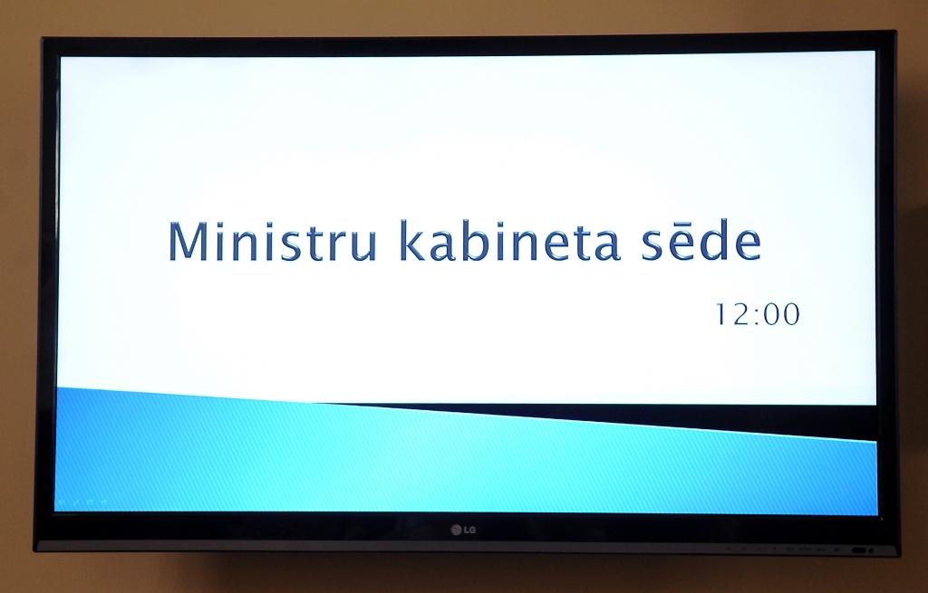 Valdība pieņēmusi gandrīz visus ar pāreju uz eiro saistītos normatīvos aktus