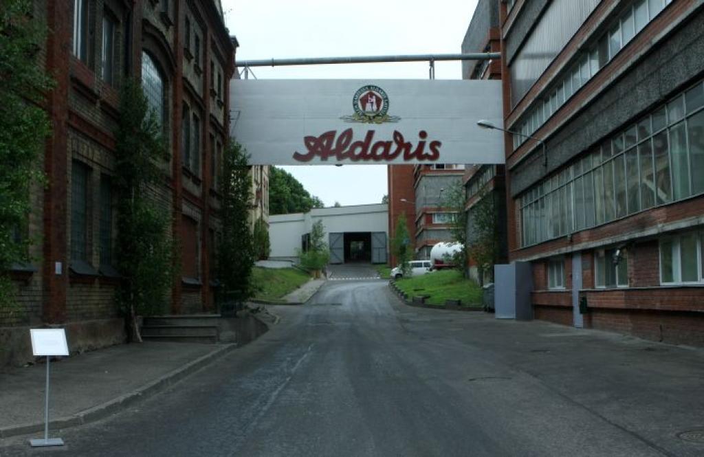 Aldara jauno produkciju var gaidīt pavasarī; darbinieku atbalstam atvēl miljonu latu