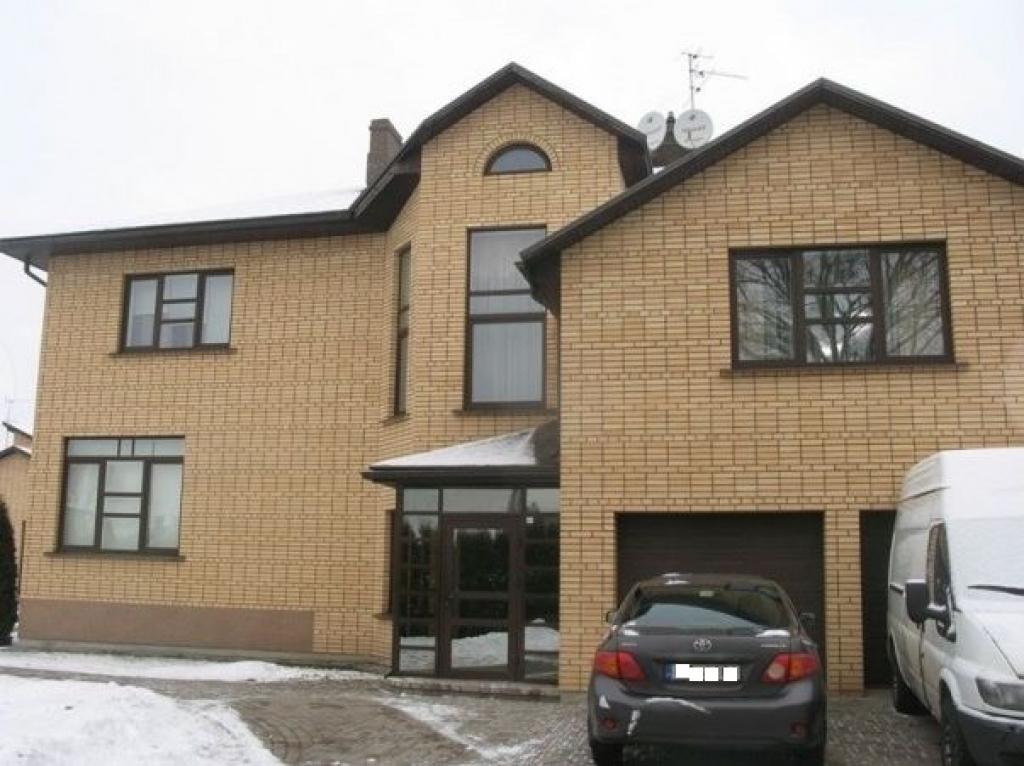 Māja par 120 tūkstošiem - arī Jelgavas īpašumi interesē ārzemniekus
