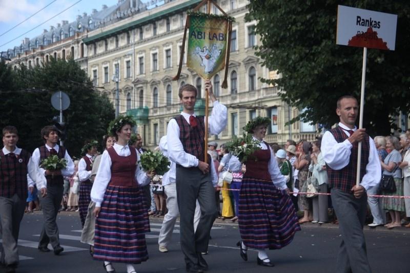 Kopā aicina dziesmu un deju svētku dalībniekus