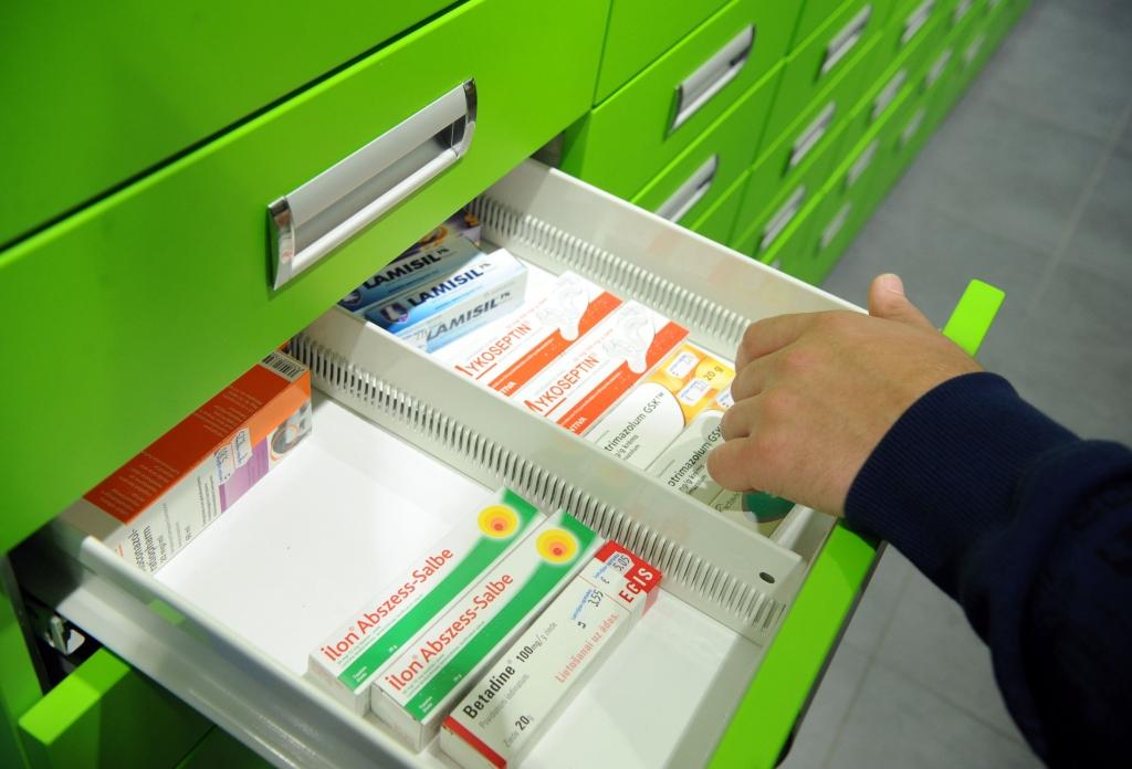 Atklāta pirmā jaunā koncepta Latvijas aptieka