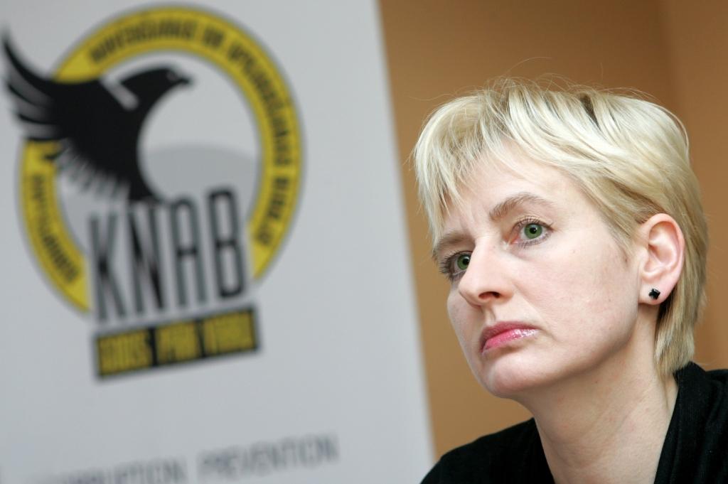 Strīķe KNAB priekšniekam nav atskaitījusies par paveikto