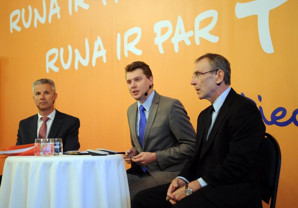 Piebalgs: EP vēlēšanu sarakstos jāiekļauj labi zināmus cilvēkus