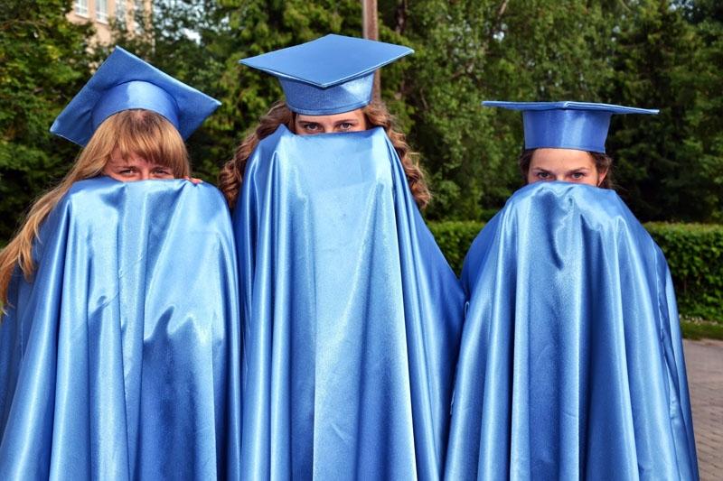 12.klašu beidzēji visvairāk izvēlas studēt ekonomiku, uzņēmējdarbību un biznesa vadību