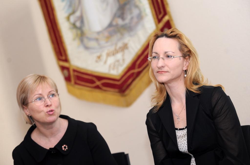 Grendei MK Atzinības rakstu nedos bijušā krēsla dēļ