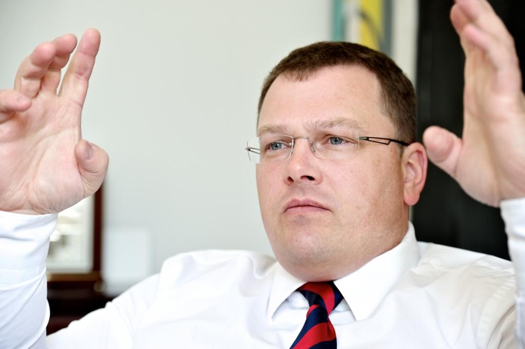 Pirmā prasība pret Prudentia Advisers - grib piedzīt ceturtdaļmiljonu
