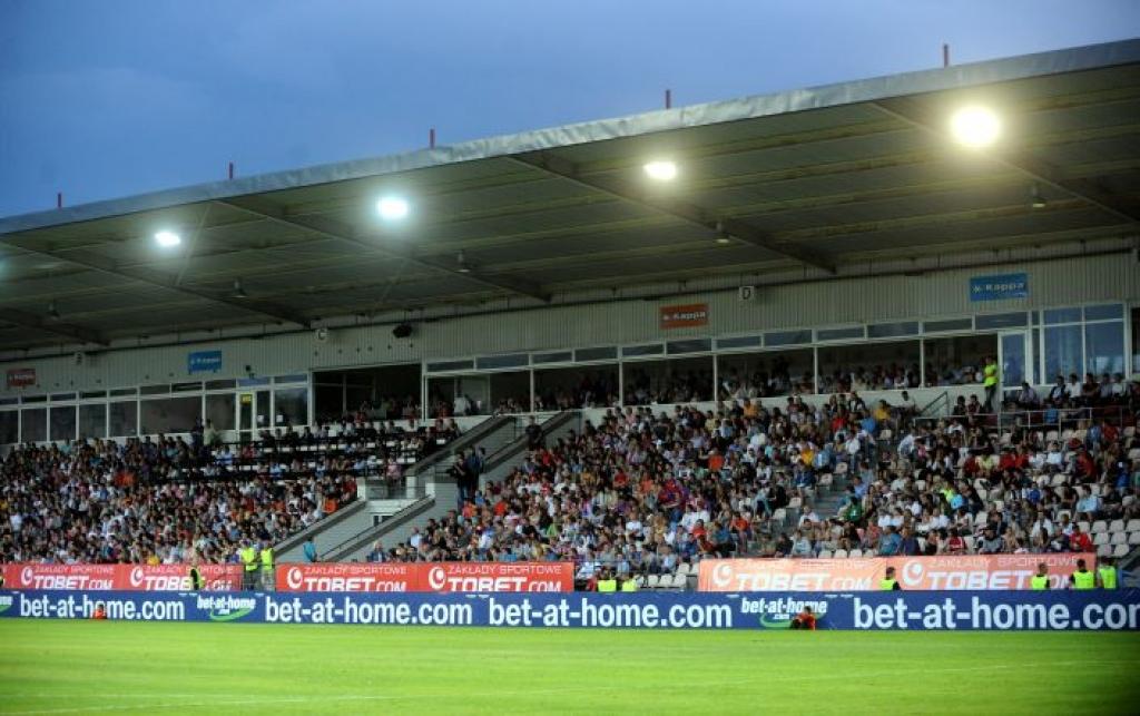 Papildināta - Eksperts: Skonto stadionam noteikta neadekvāti augsta cena; zemes gabals jāsadala sīkāk