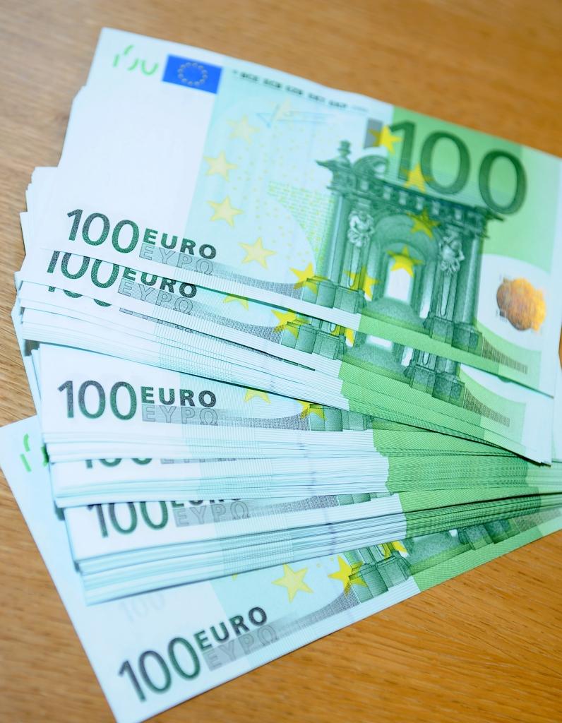 Termiņuzturēšanās atļauju izsniegs pēc 50 000 eiro samaksāšanas