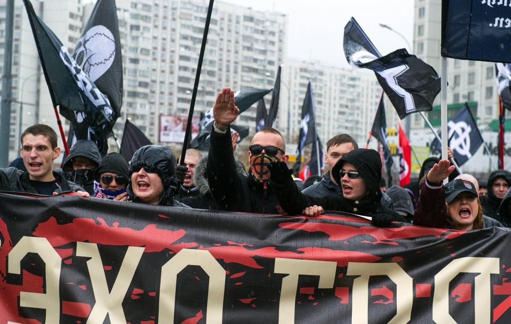 Krievijas nacionālisti gājienā vēršas pret imigrantiem
