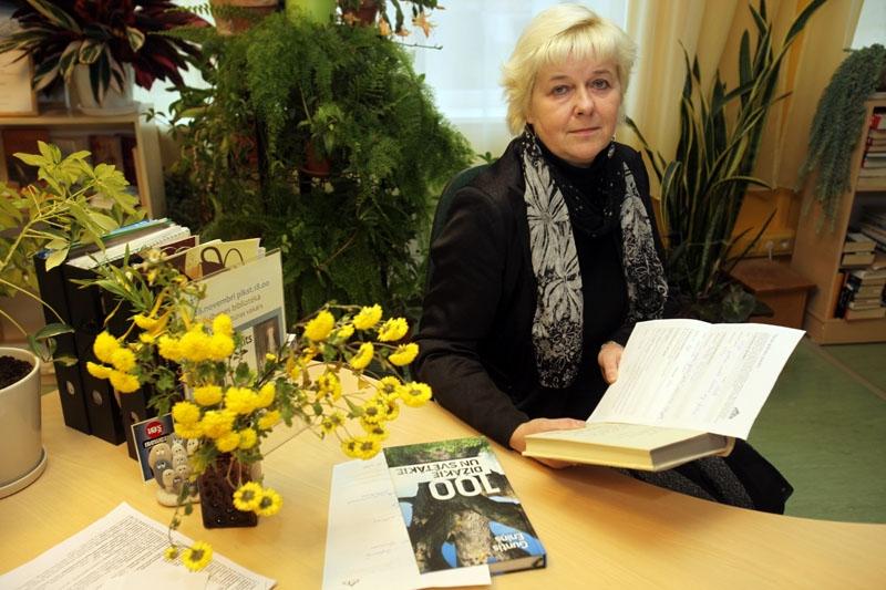 "Tautas grāmatu plaukts": aicina būt atsaucīgākiem
