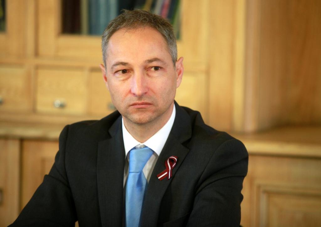 Bordānam neļaus ilgi palikt valdībā