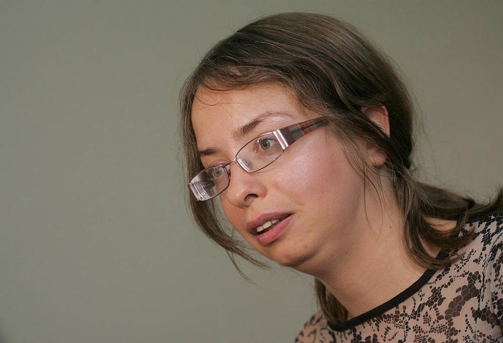 Papildināts - Viedokļi par Dombrovska atkāpšanos no amata