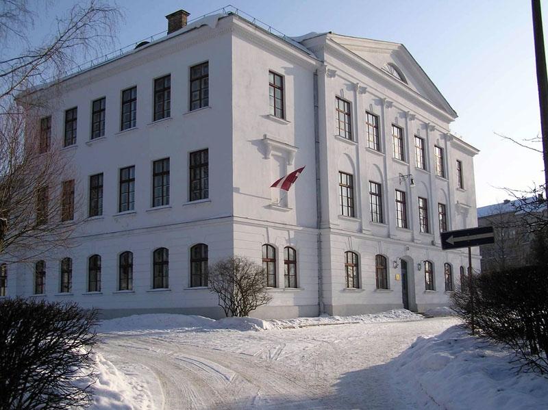 Rekontruēs ģimnāzijas ēku