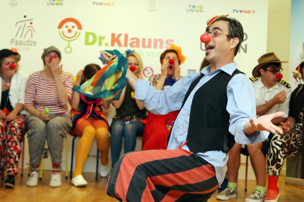 Dakteri klauni - novērtēti