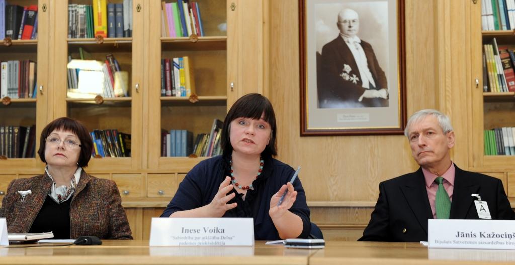 Kažociņš atkāpjas no Zolitūdes traģēdijas sabiedriskās komisijas vadītāja amata