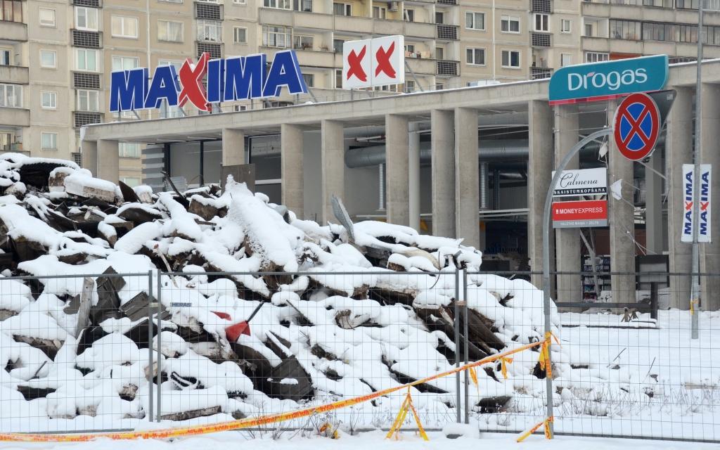 Sāk teritorijas sakopšanu ap Zolitūdes traģēdijas vietu