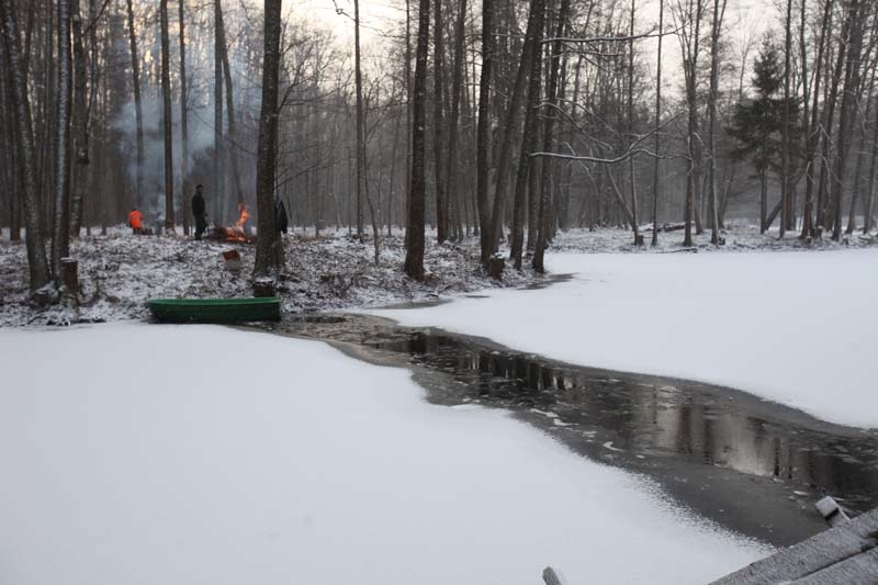 Sakopj Emzes un Spārītes parkus