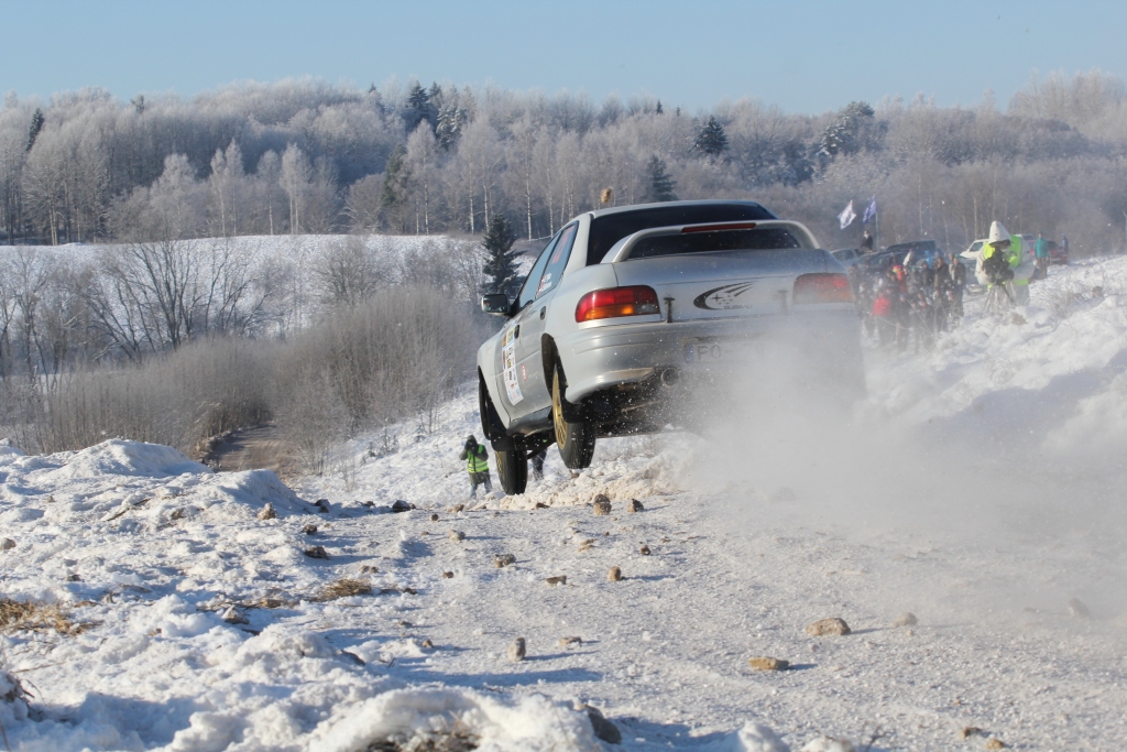 Alūksnes rallijs  atnes godalgas  arī mūsējiem