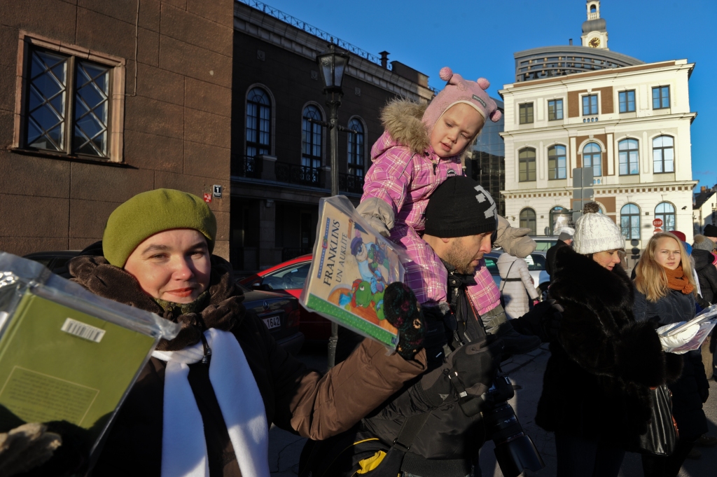 Kultūras gada izmaksu ēna