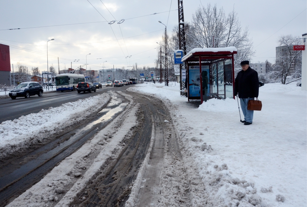 Tviterpērles: Haoss Rīgas ielās - tās netīrīs, jo nevar saprast pa kurām staigā rīdzinieki
