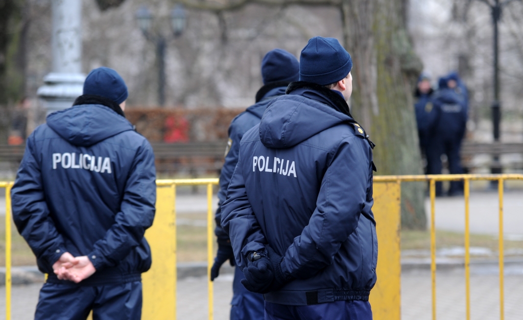 Rēzeknieši netic, ka policijas šefs Trofimovs pats sevi sašāvis