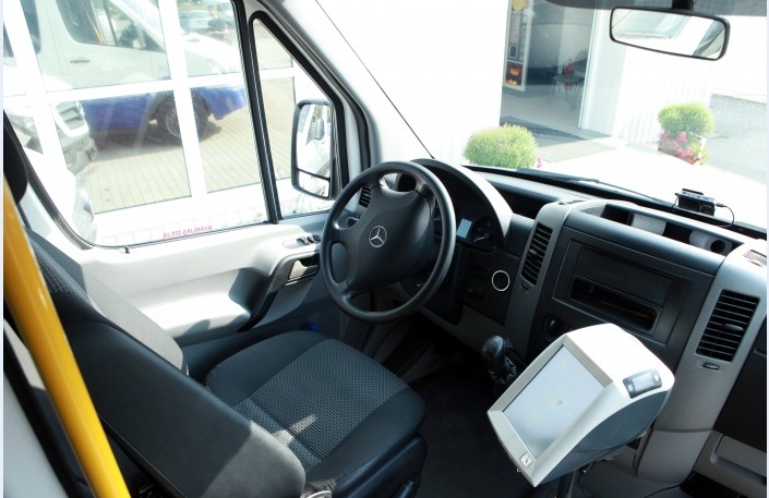 Papildina autobusu parku
