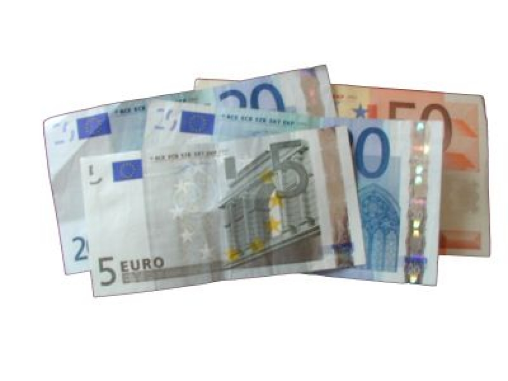 ECB nav apmierināta ar augsto eiro vērtību