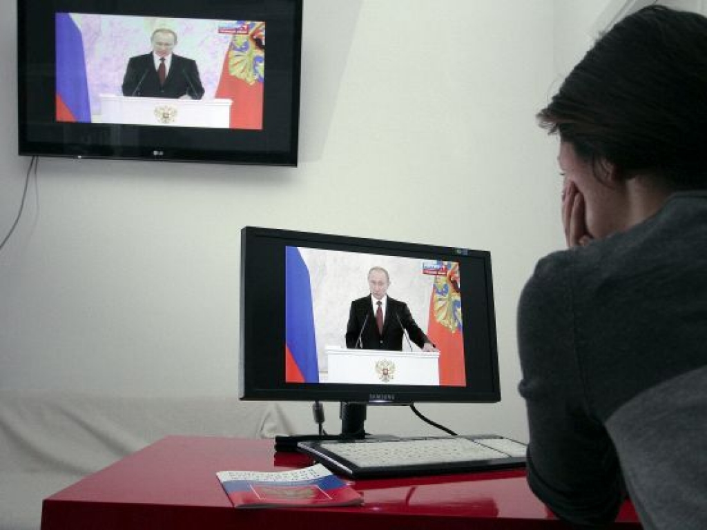 NEPLP lēmuma izpilde formāla - Rossija RTR vietā cits propagandas kanāls