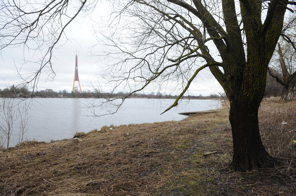 Daugava peldošajām mājām vēl nav gatava