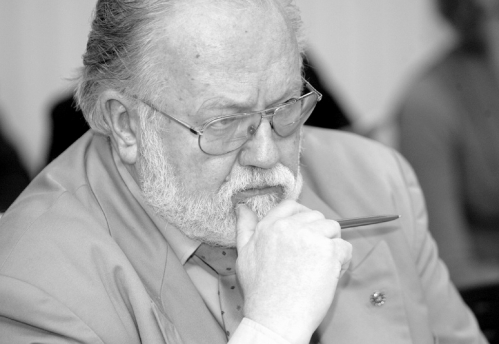 Miris folklorists un politiķis Dainis Stalts