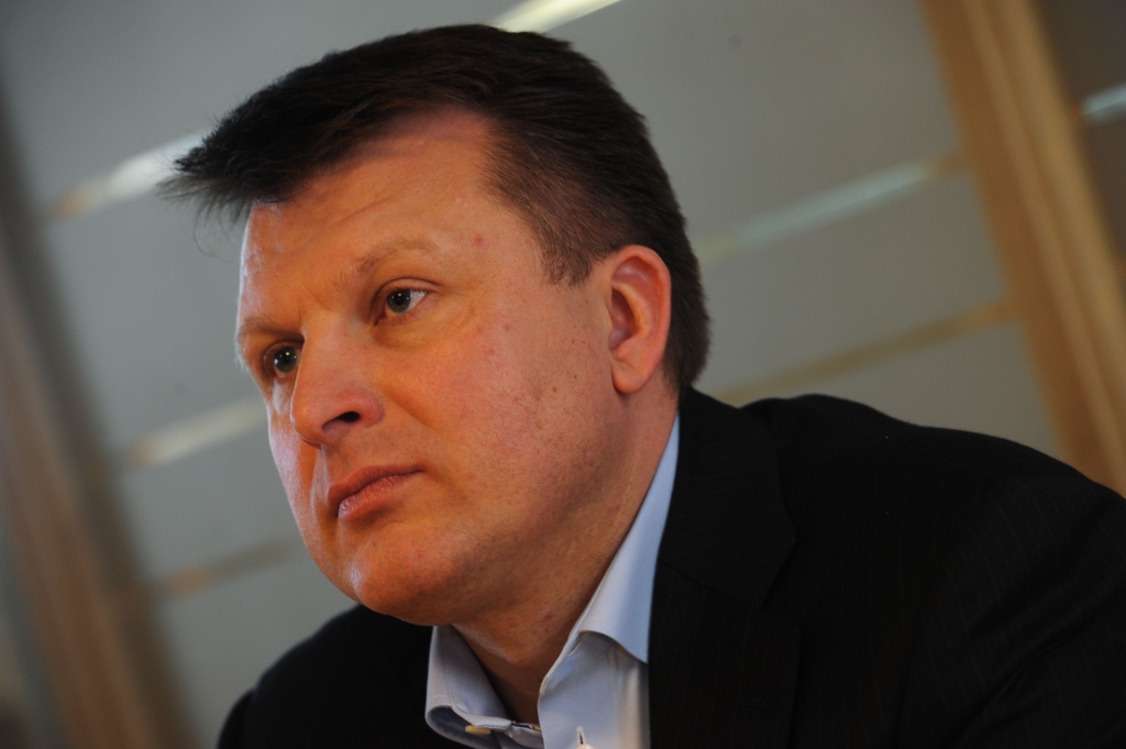 Šlesers brīdina par radikāļu aktivizēšanos, nelaižot Saskaņu pie varas