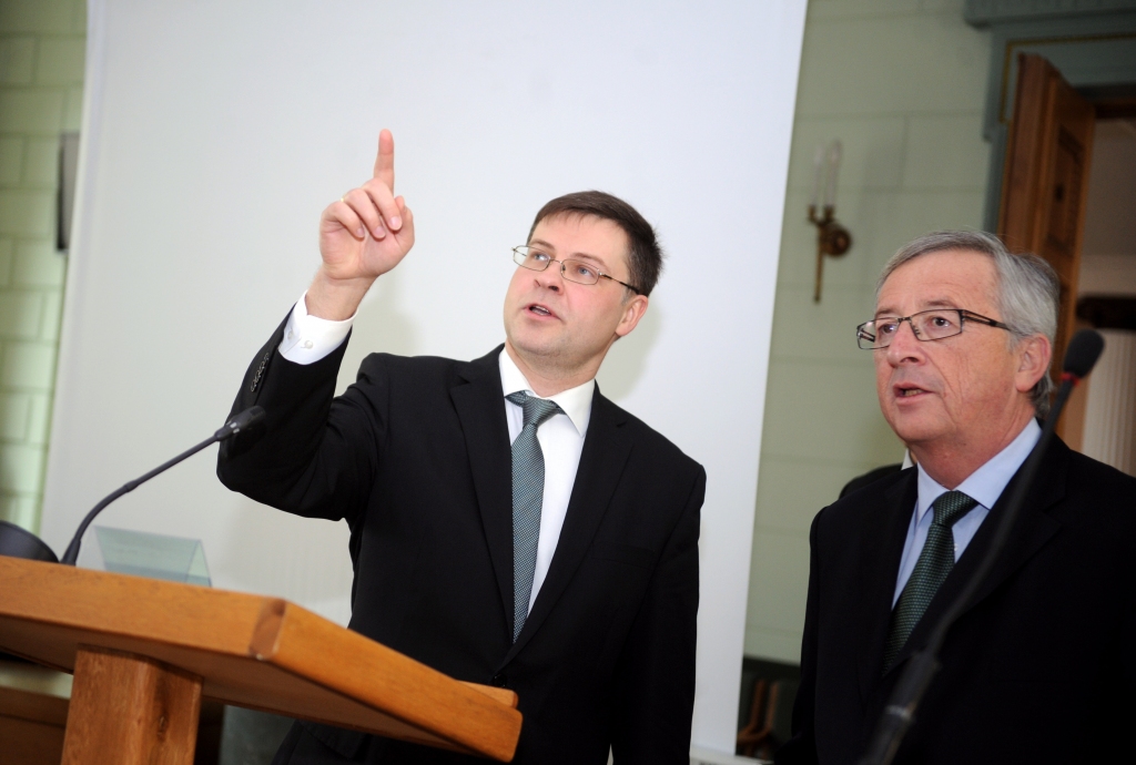 Vienotība nekad Dombrovska kandidatūru uz EK komisāra amatu neesot slēpusi