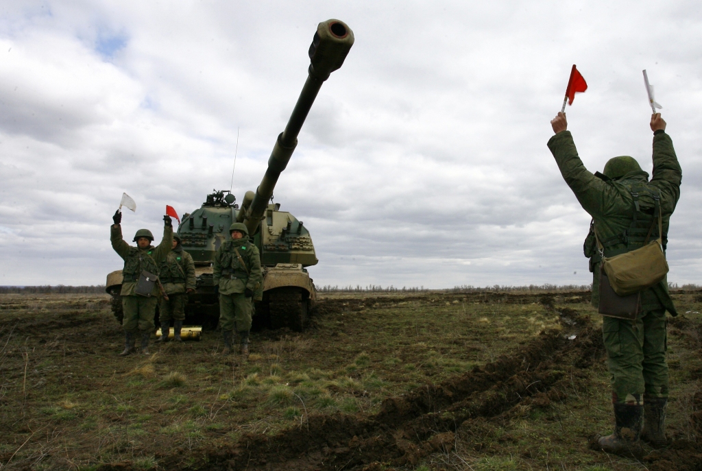 Ministrija: Krievija beigusi manevrus Ukrainas pierobežā