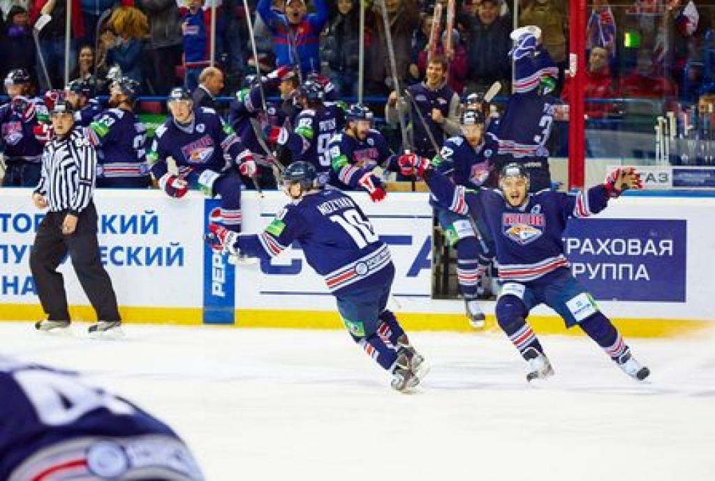 Gagarina kausu pirmo reizi izcīna Magņitogorskas Metallurg