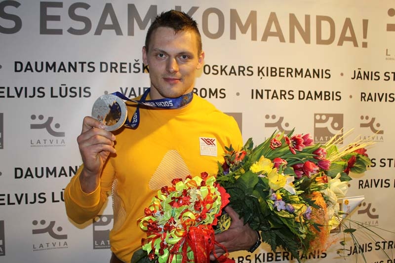 Stāķu sporta namā tiksies ar olimpieti Daumantu Dreiškenu