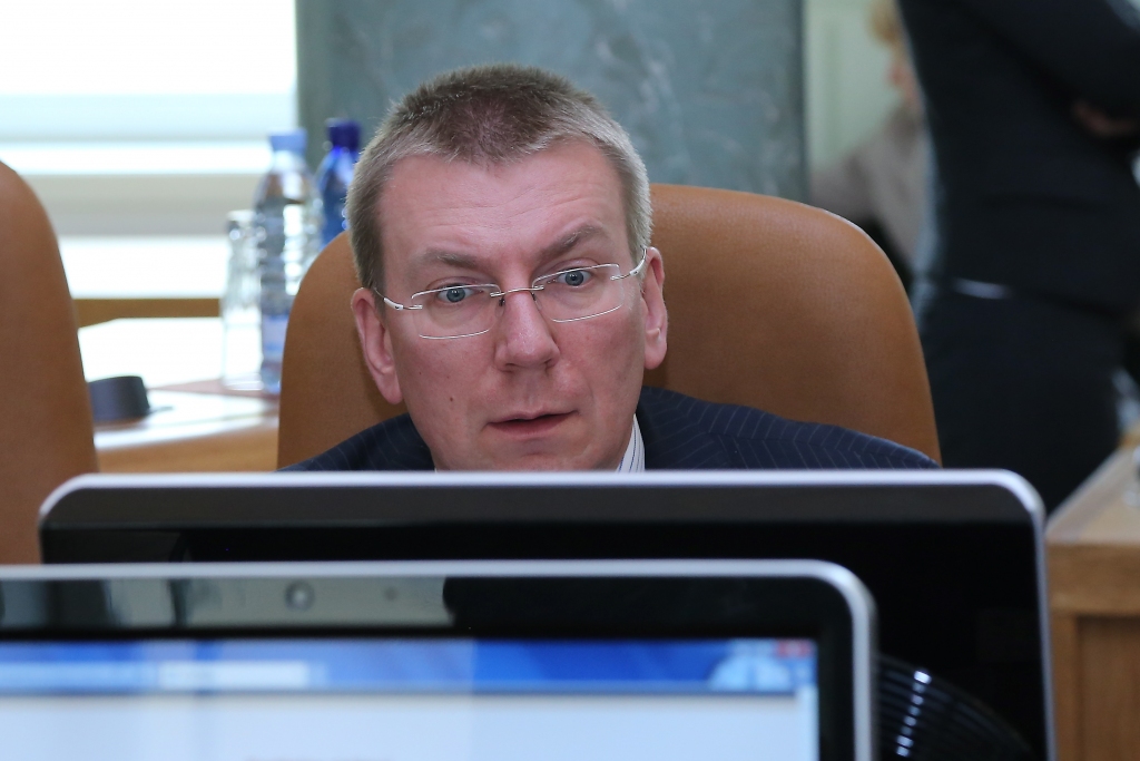 Rinkēvičs: Krievijas iejaukšanās Ukrainas prezidenta vēlēšanās var nozīmēt ES ekonomiskās sankcijas