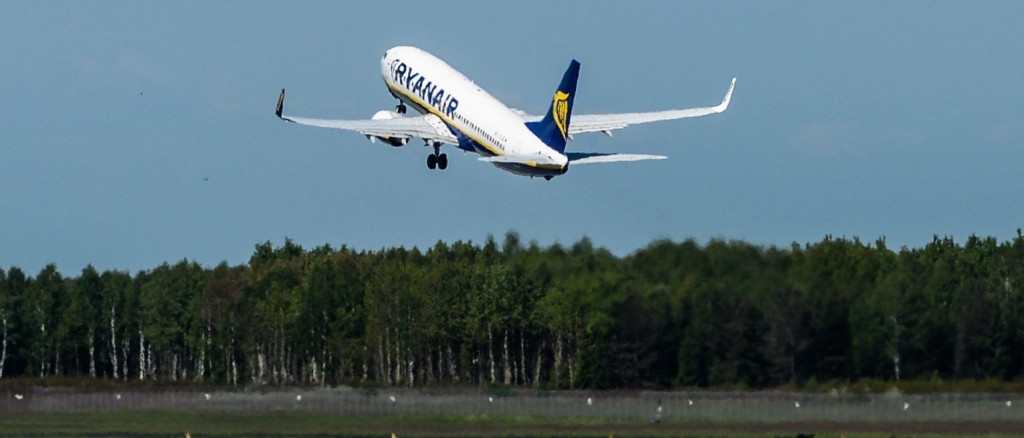 Tiesvedību maratons starp Rīgas lidostu un kompāniju Ryanair tikai sākas