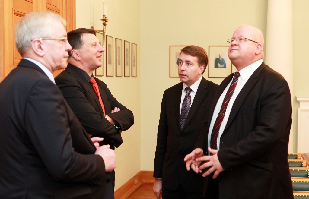 ZZS pēc Lemberga izteikumiem kopīgi uzsver NATO nozīmi Latvijas drošībai