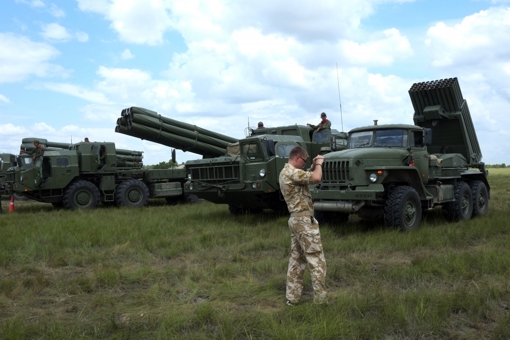 Pentagons apstiprina: Krievijas armijas daļas atstāj Ukrainas pierobežu