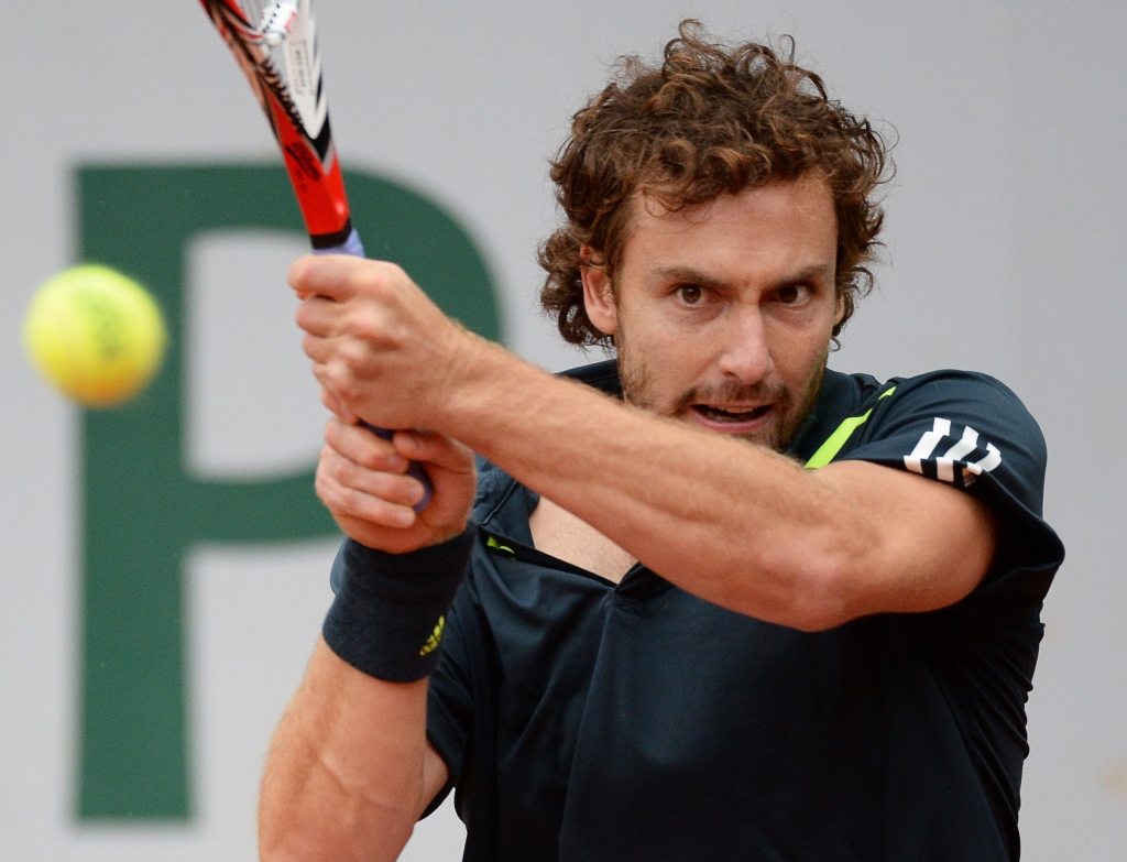 papildināts (16:58) - Gulbis pārliecinoši sasniedz French Open astotdaļfinālu, pretinieks - Federers
