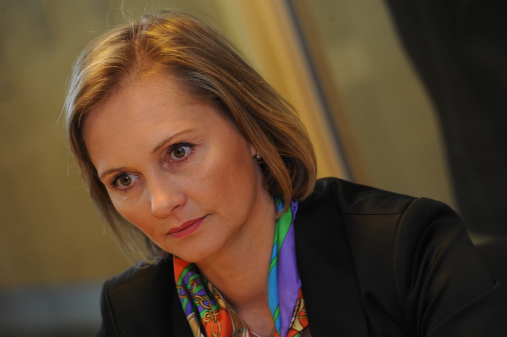 Lēmums par Brokas pielaidi novilcināts līdz pēdējam brīdim