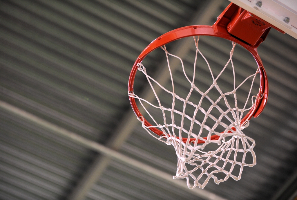 Latvijas basketbolistes pārbaudes spēļu ciklu noslēdz ar zaudējumu Lietuvai