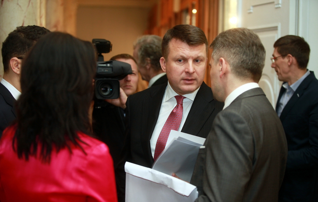 Šlesers savu komandu pieteiks 1. jūlijā