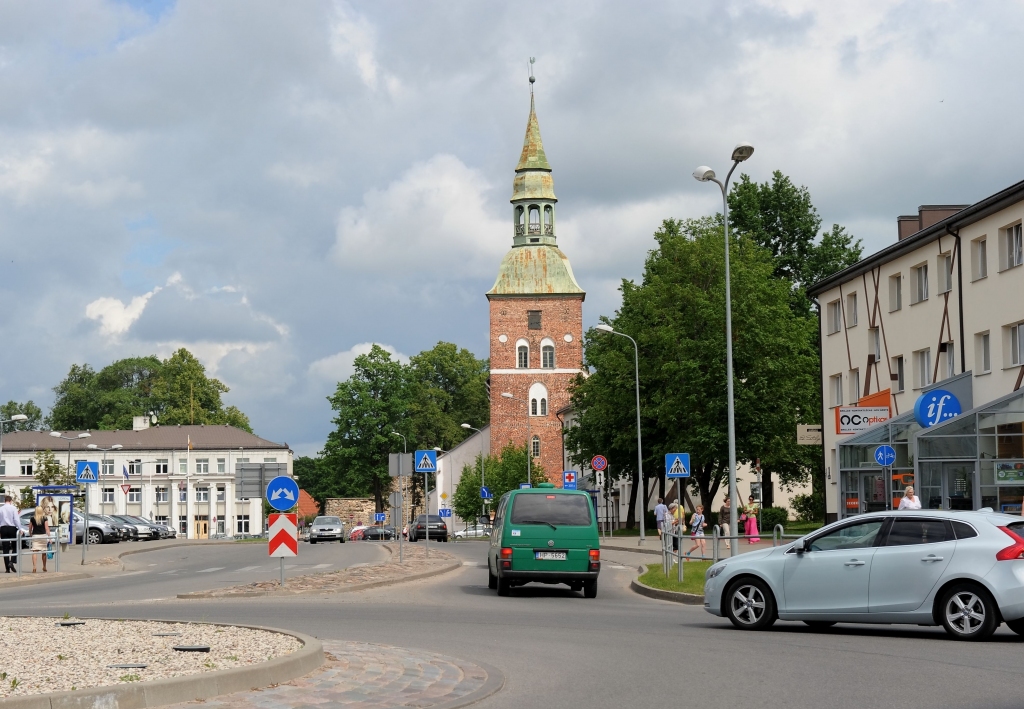 Biznesa vieta: Teātra un Gaujmalas ieskauts bizness